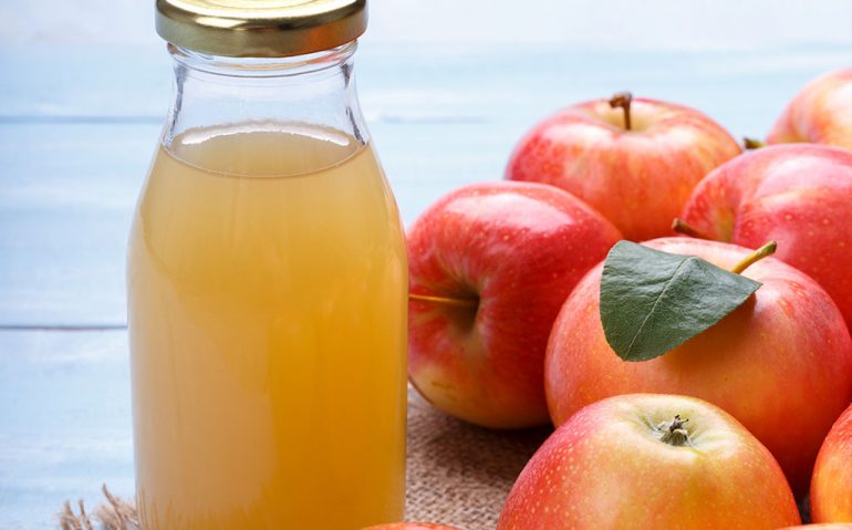 Suco-de-Maçã-com-Semente-de-Linhaça